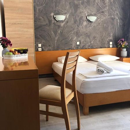 Central Guest House Skiathos מראה חיצוני תמונה