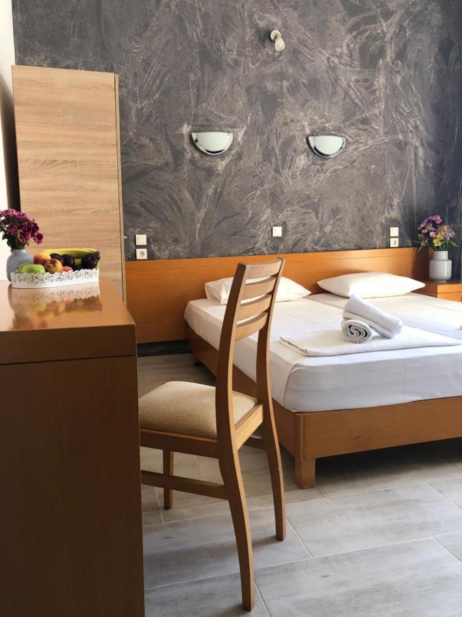 Central Guest House Skiathos מראה חיצוני תמונה