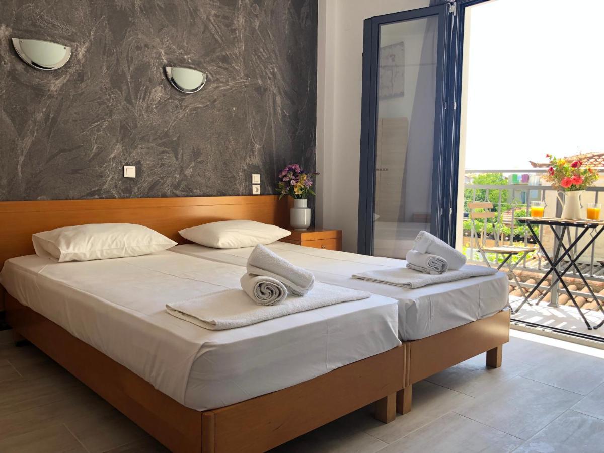 Central Guest House Skiathos מראה חיצוני תמונה