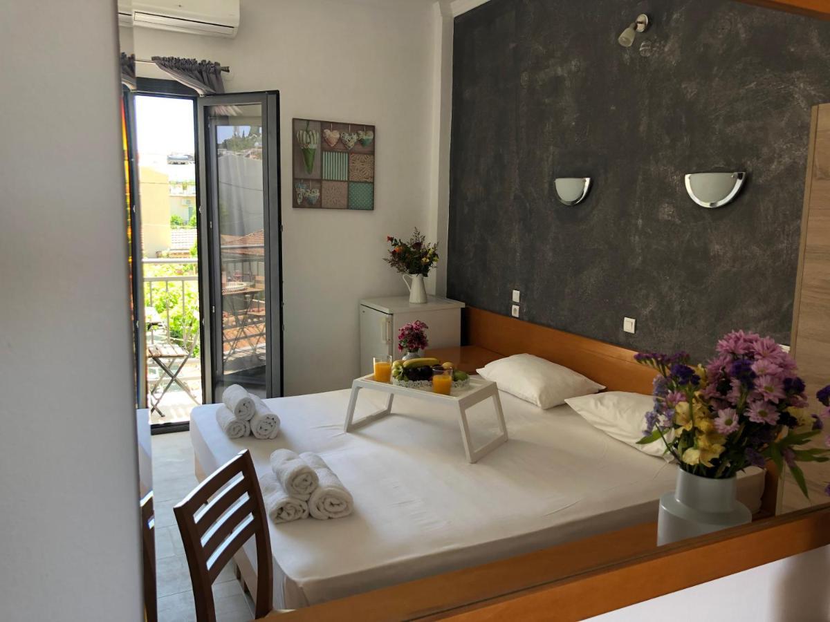 Central Guest House Skiathos מראה חיצוני תמונה